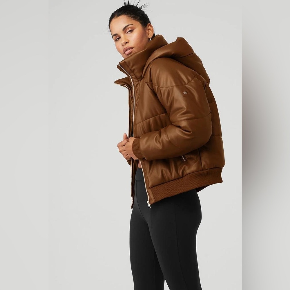 Alo Faux Leather Boss Puffer jacket in cinnamon brown L - Picture 6 of 14